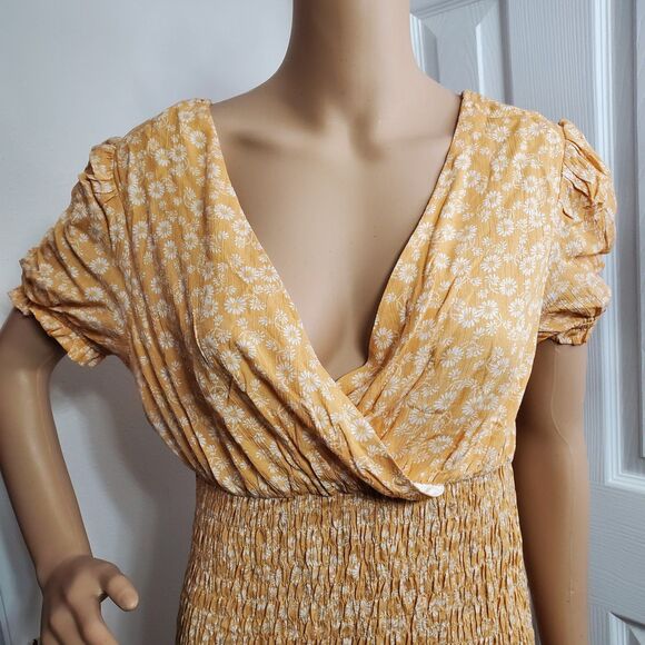 Lumiere URBAN OUTFITTERS Floral Spring Summer Mini Dress Large L Yellow - Picture 3 of 8